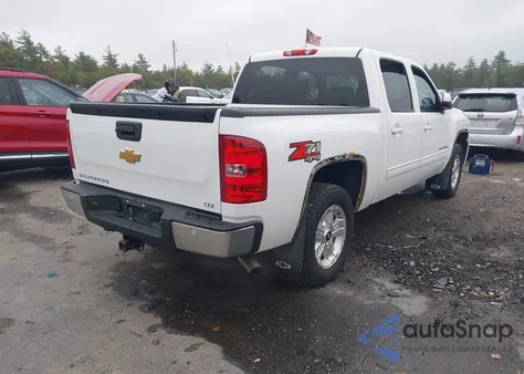 2013 Chevrolet Silverado 1500 Ltz z USA, uszkodzony, nr VIN 3GCPKTE75DG352170